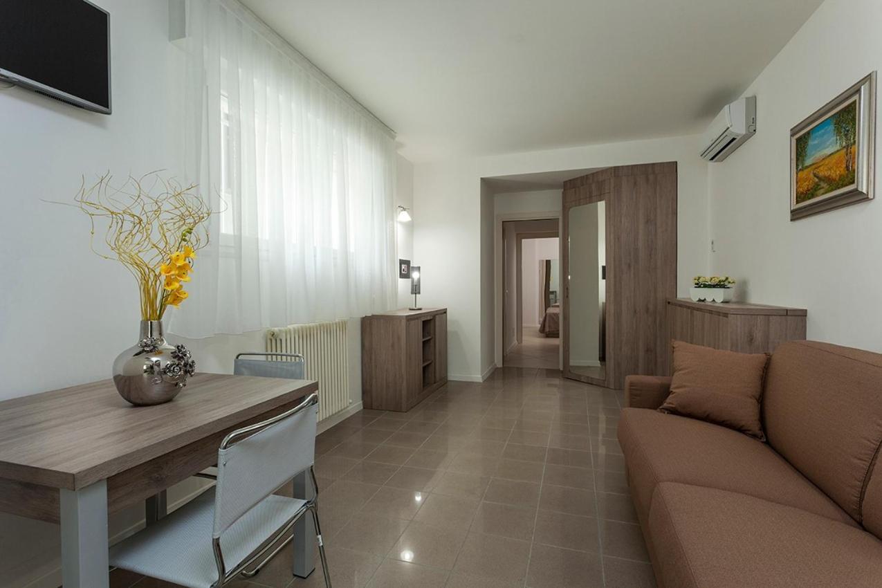 Residence Perla ริมินี ภายนอก รูปภาพ